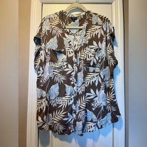 Womens torrid top size 2